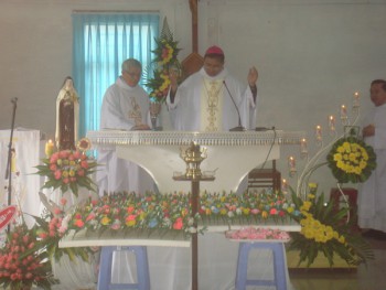 Lễ kính Thánh Têrêxa tại Đan viện Carmel