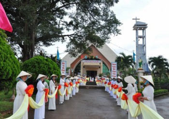 Vinh Hương - Thánh lễ 60 năm thành lập