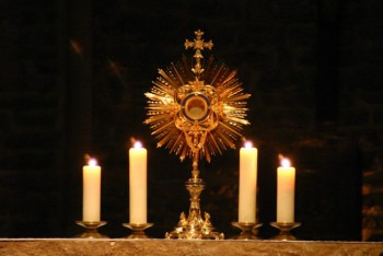 Eucharist adoration
