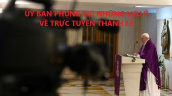 KHI NHÀ THỜ ĐÓNG CỬA.