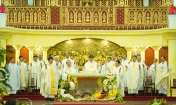 Phái đoàn Tòa Thánh dâng Thánh lễ tạ ơn