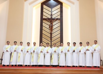 Thánh lễ Truyền chức Linh mục