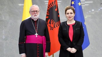 Quan hệ tốt đẹp giữa Tòa Thánh và Albania