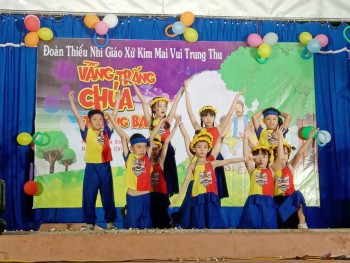 Thiếu Nhi Giáo xứ Kim Mai Vui Trung Thu