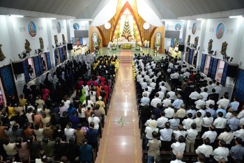 GX Châu Sơn: Thánh Lễ Tạ Ơn Kim Khánh Tu Dòng