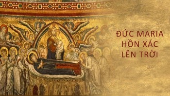 Ngày 15 tháng 8:  Lễ trọng Đức Mẹ hồn xác lên trời