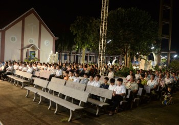 GX Châu Sơn khai mạc tháng Mân Côi