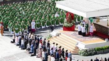 Ngày Năm Thánh Giới Truyền giáo và Người Di dân