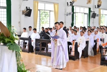 Giáo xứ Hòa Nam đón vị mục tử mới