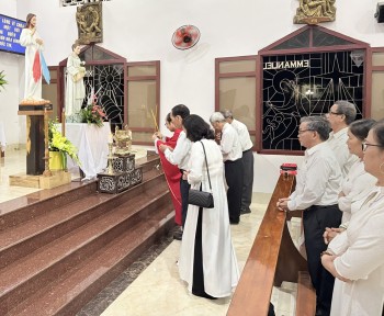 Nghi thức Tuyên Hứa và mừng lễ Bôn Mạng HĐGD Đa Minh GX Kim Mai