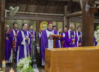 Thánh lễ an táng Cha Cố Augustinô Hoàng Đức Toàn