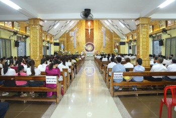 Giáo họ Trinh Vương: Thánh lễ Phục Sinh