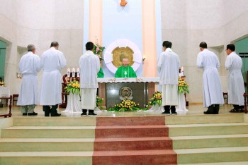Gx. Duy Hòa: Kính Thánh Phêrô Hoàng Khanh