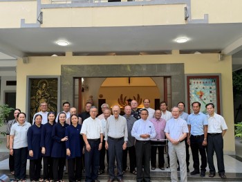 Đại Chủng viện Sao Biển tiễn ba Cha Giáo về nghỉ hưu