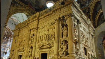 Bước Theo Dấu Chân Thánh Phêrô tại Roma