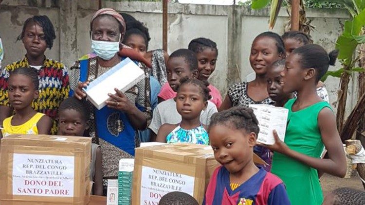 ĐTC hỗ trợ Trung tâm trẻ mồ côi ở Congo