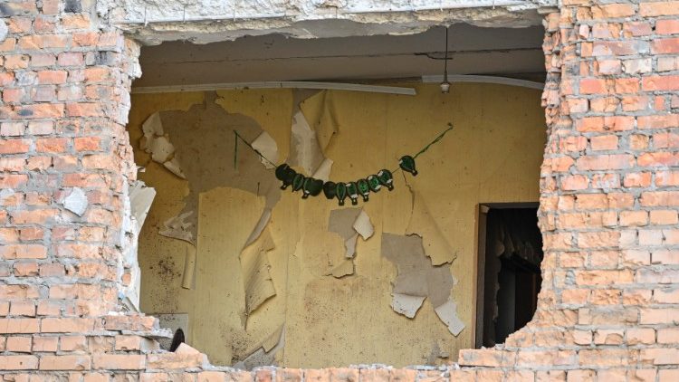Ucraina: 205 nơi thờ phượng bị phá hủy