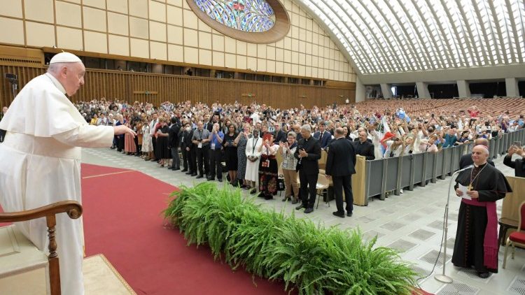ĐTC gặp gỡ Đại hội Giáo lý Quốc tế