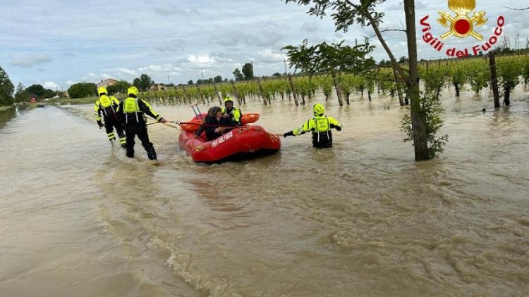 ĐTC chia buồn đến các nạn nhân trận lũ lụt