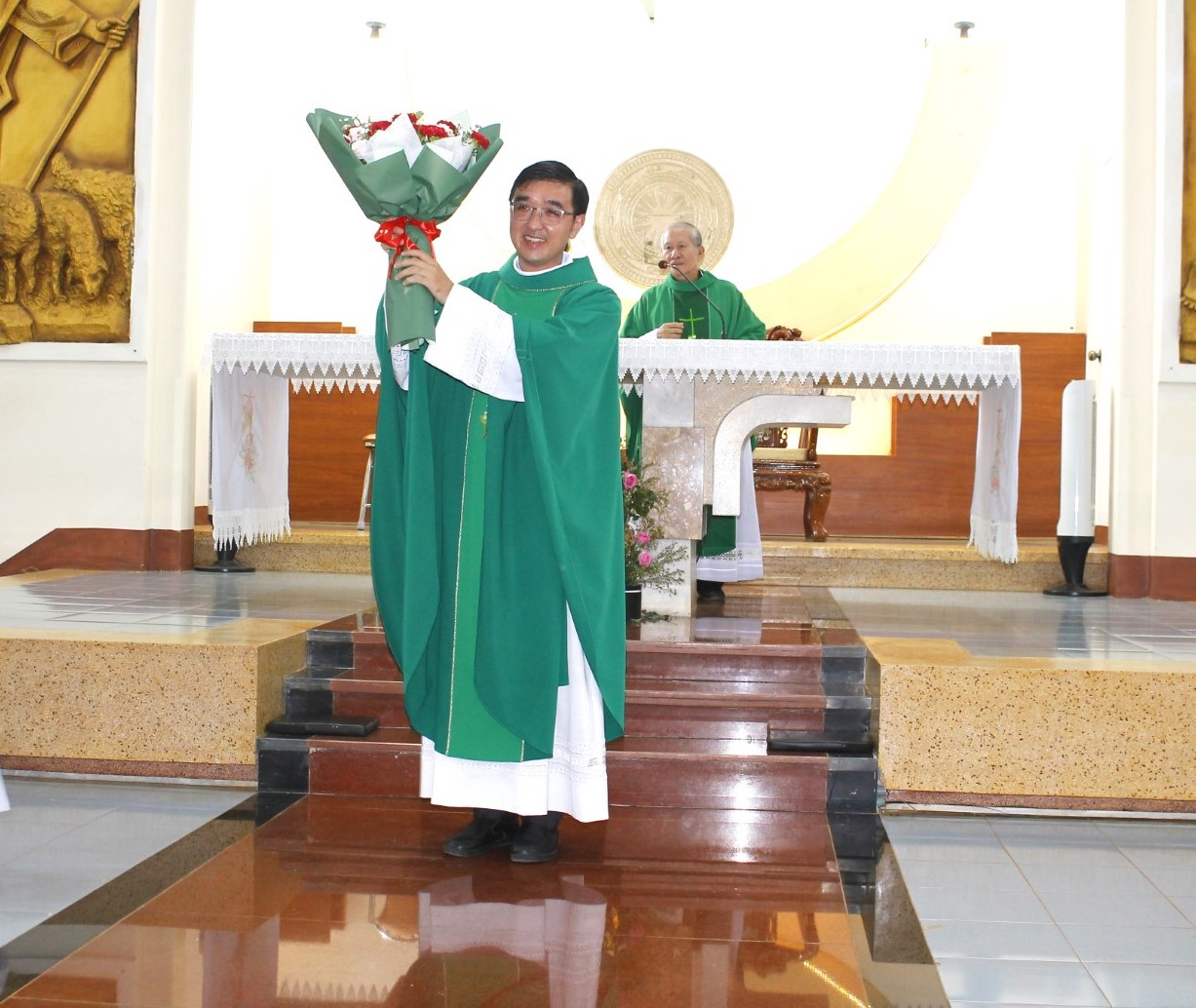 Tân Linh mục PA Nguyễn Công Điền dâng lễ tạ ơn