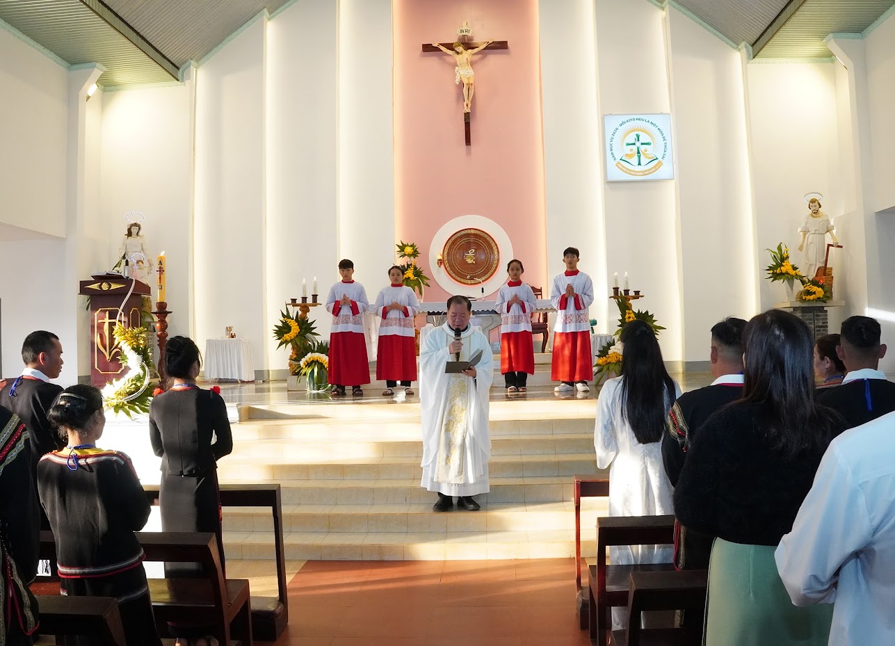 GxHòa Bình 120126a