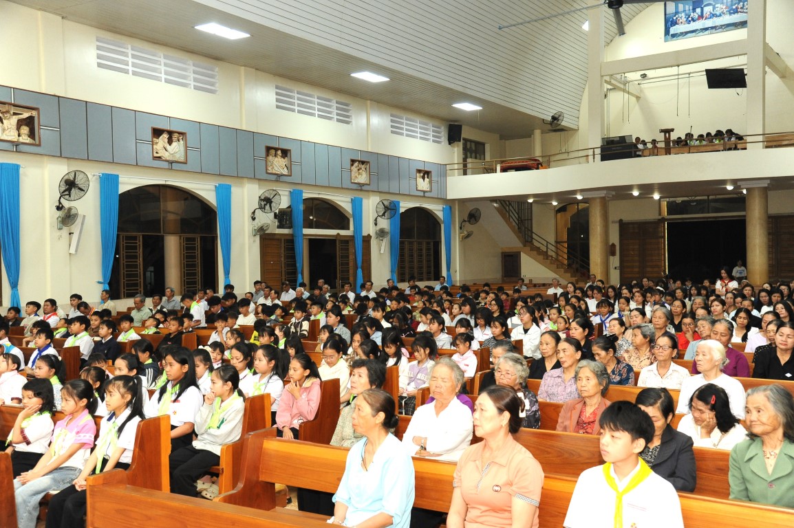 Giáo xứ Thổ Hoàng: Thiếu nhi tĩnh tâm Mùa chay