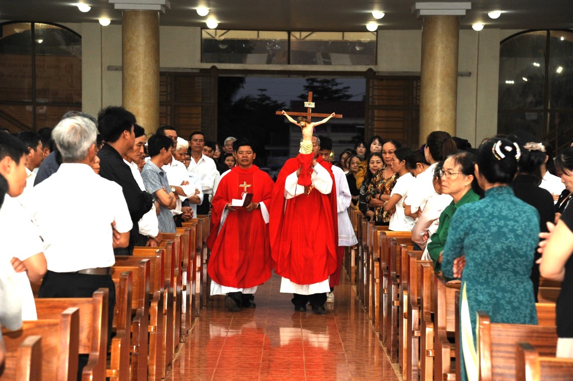 ​​​​​​​GX Thổ Hoàng: Thứ Sáu Tuần Thánh 2026