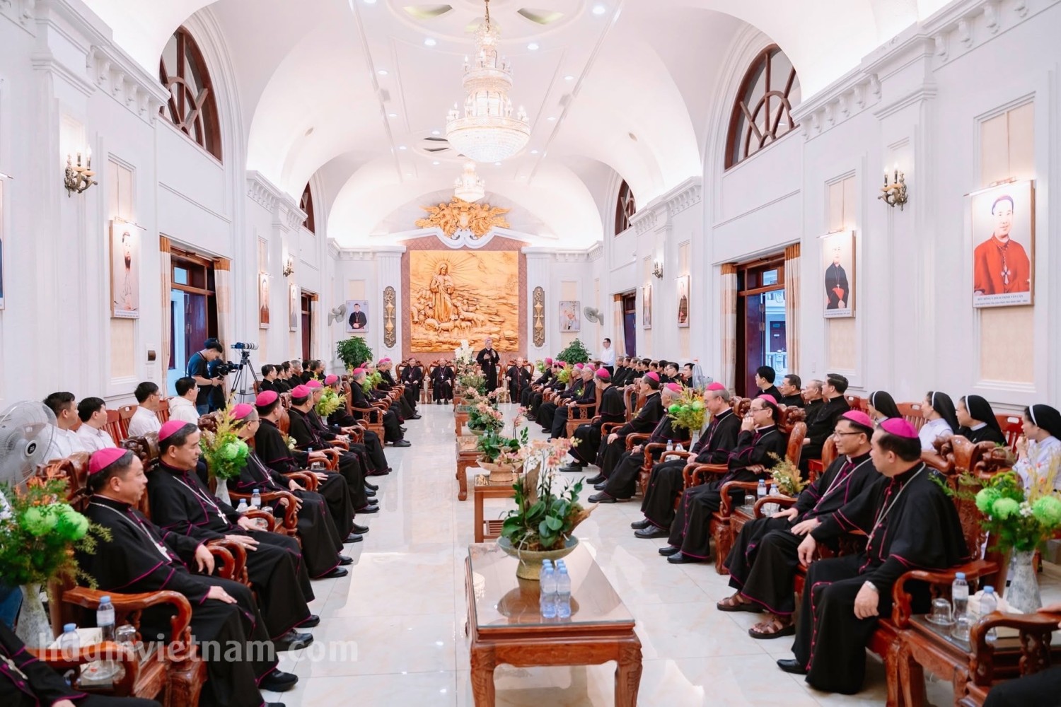 Khởi đầu Hội nghị thường niên kỳ II năm 2026